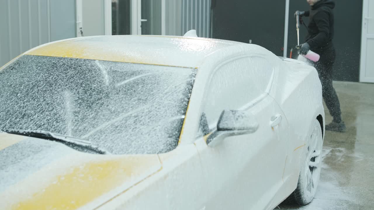 Professional Car Detailing – Washing, Ceramic Coating, and Interior Cleaning