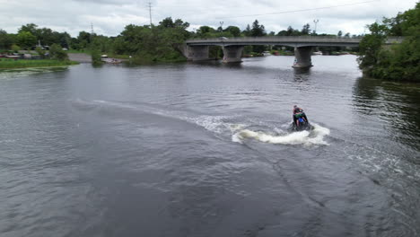 Moto-Acuática-Seadoo-Truco-De-Spinning-Deportes-De-Motor