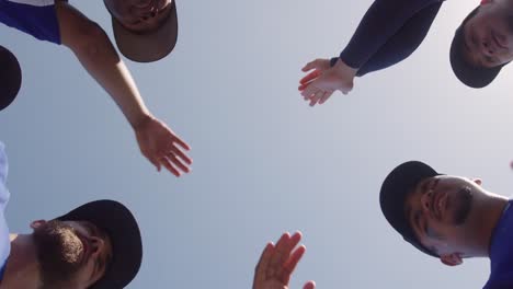 Baseball players preparing the match