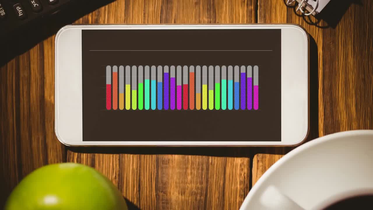 teléfono inteligente con gráficos de barras coloridos