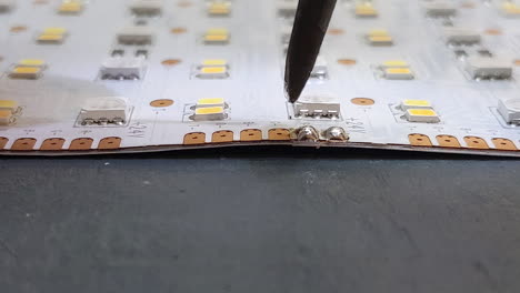 low front on. tinning led panel.