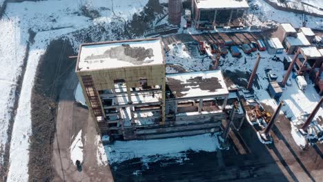 Ruins-Of-Industrial-Building-Exterior-In-Vlahita,-Romania-During-Winter