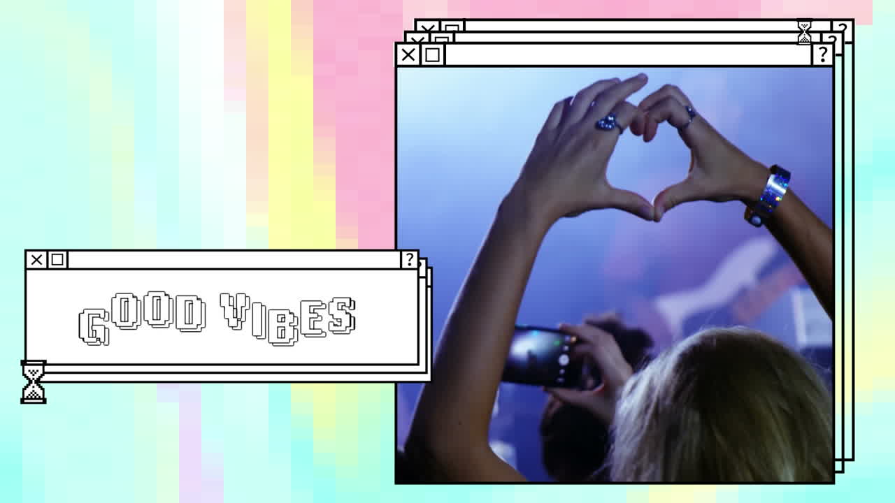 위에 쌓인 창에서  ⁇ 색 텍스트로 좋은 진동의 애니메이션, 공연 군중의 사람이 심장 기호를 만드는 것