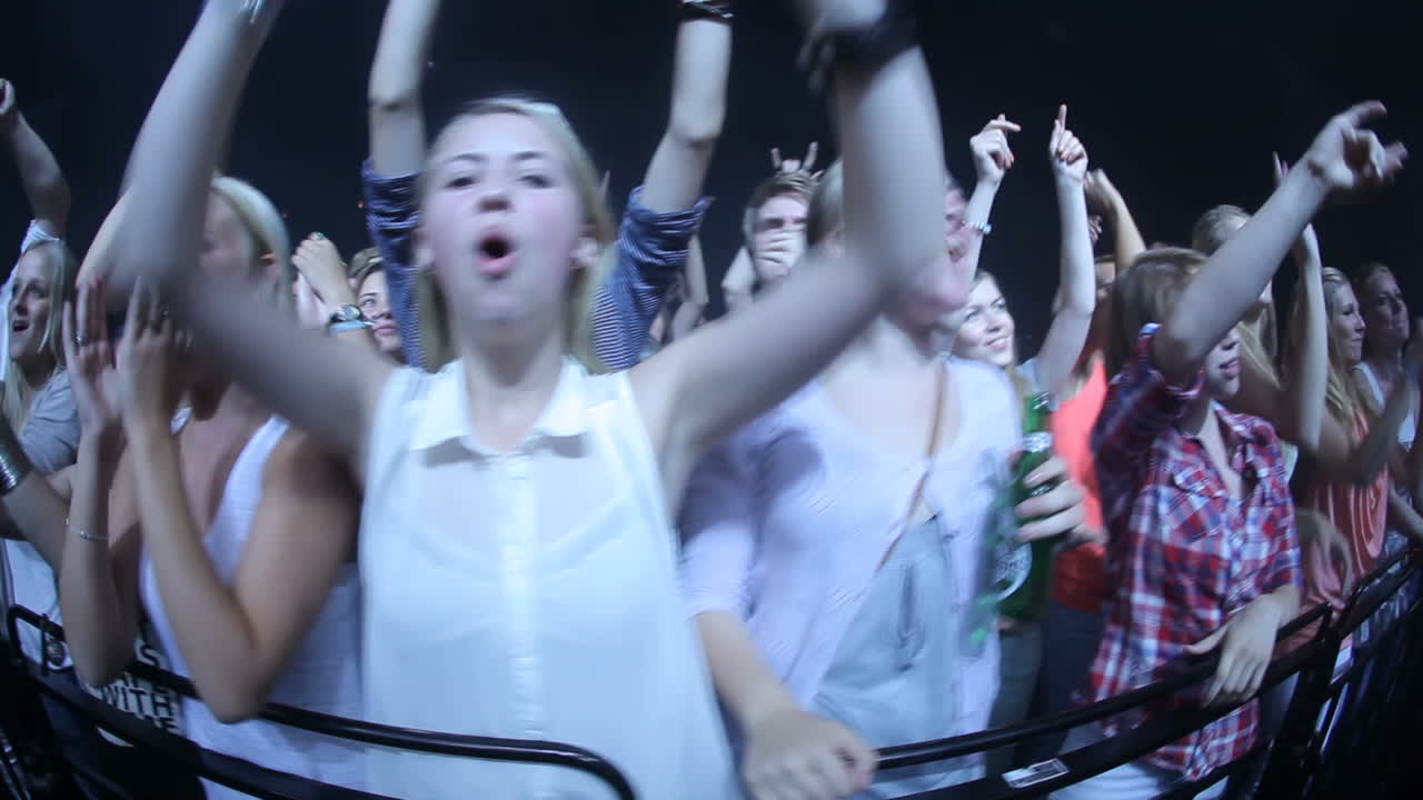 콘서트를 파티로 보내고 있어!