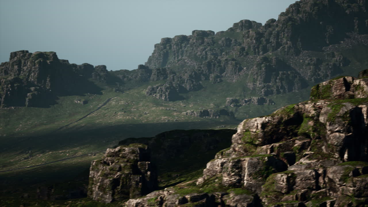 푸른 풀이 있는 산맥