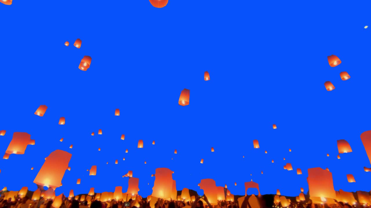 llave de croma, lanternas flotantes turísticas en el cielo en el festival yee-peng (loy krathong