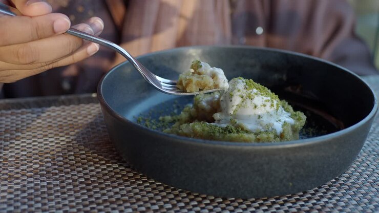 Delicious Pistachio Dessert with Ice Cream