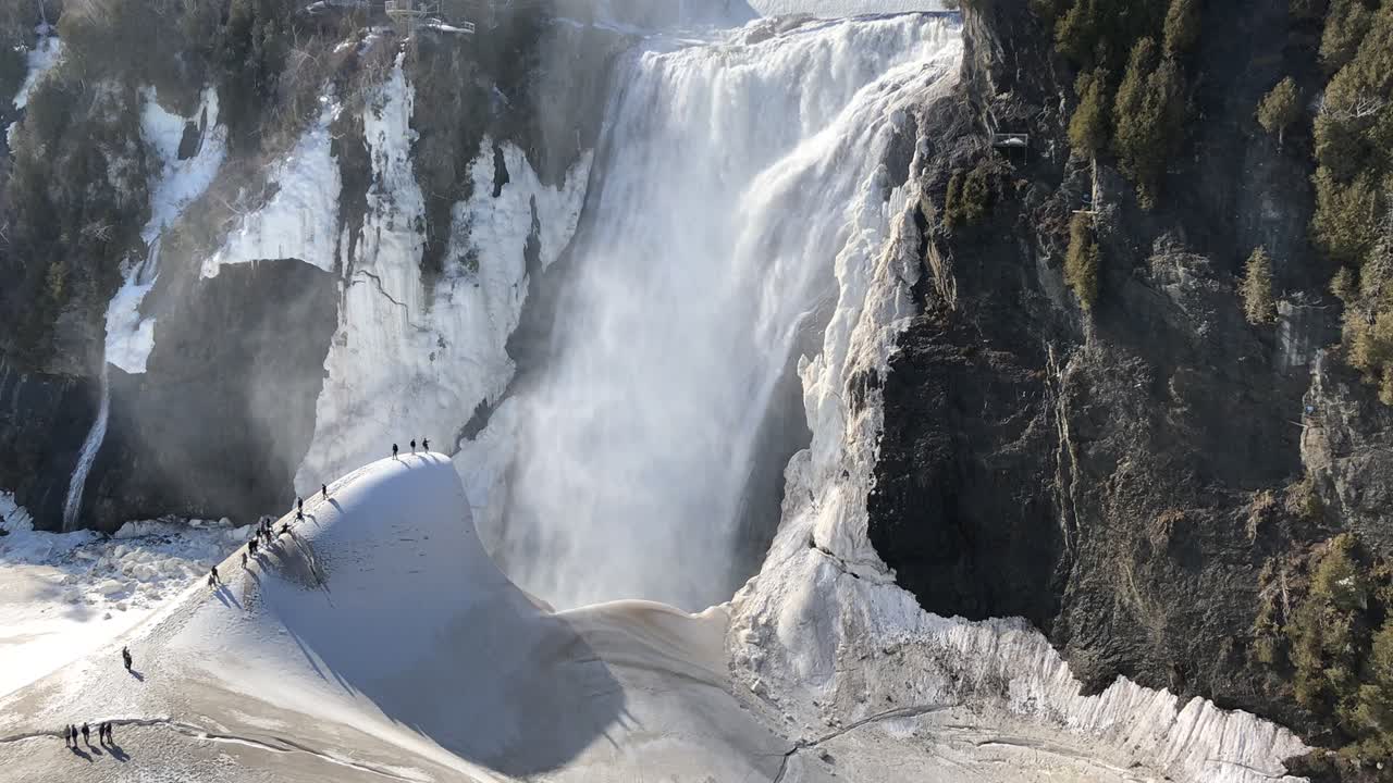 cataratas de montmorency, quebec, canadá