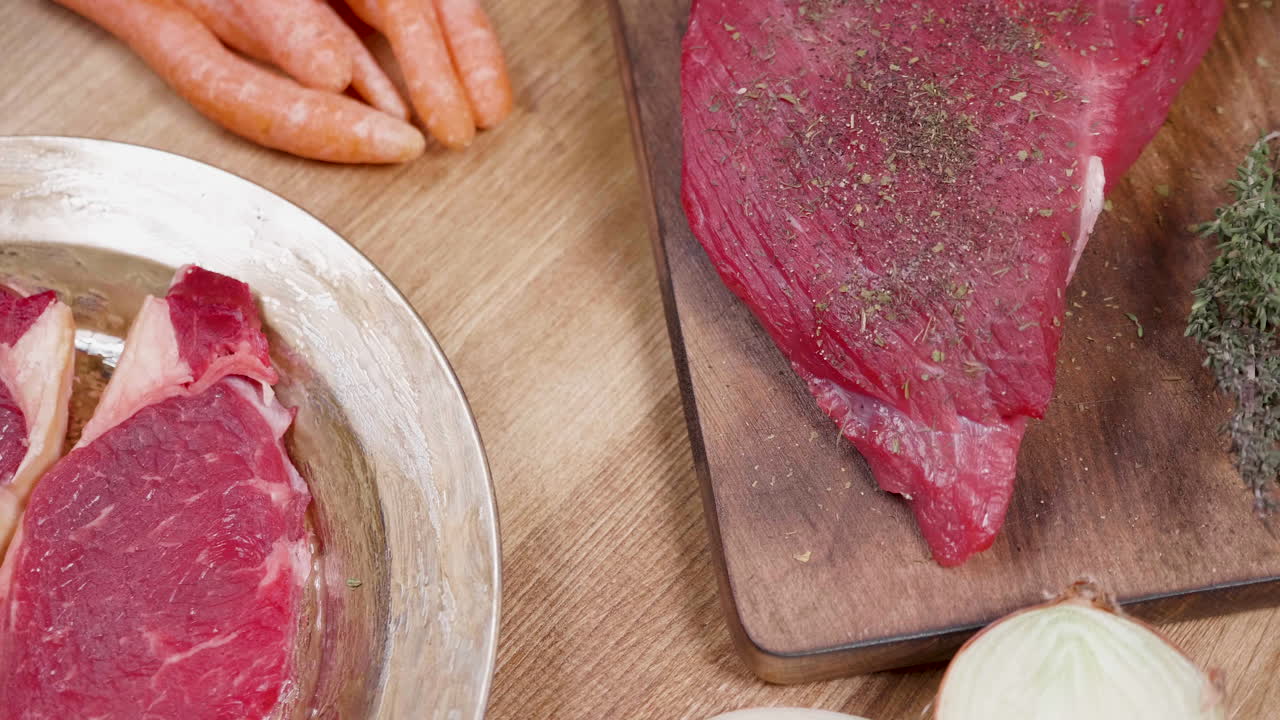 Raw beef with vegetables