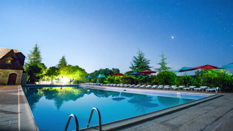 vía láctea lapso de tiempo piscina estrellas reflejo francia