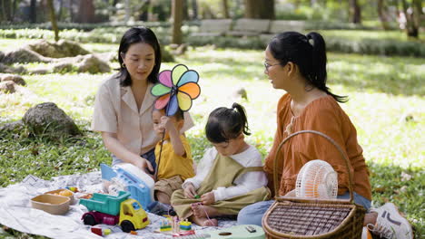 family in a picnic at the park