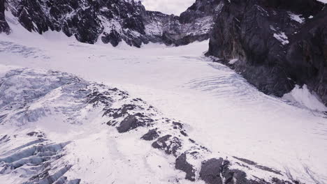 4k jade dragon snow mountain glacier lijiang, china