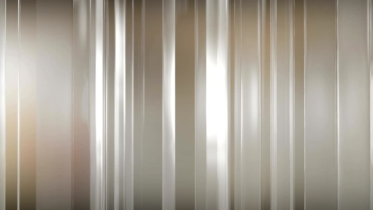 추상적인 은 유리 패널은 공간에서 회전하고 움직입니다. 패널은 반이고 서로 반사됩니다.