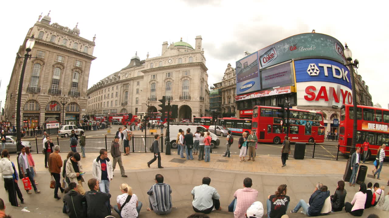 피카딜리 서커스 타임랩스 어안