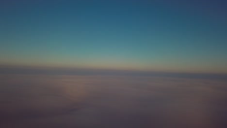 Cielo-Azul-Sobre-Las-Nubes.-Vista-Aérea-De-Drones