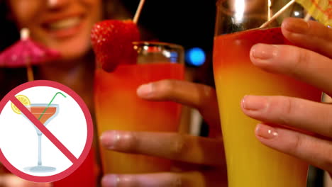 animación de un cartel de prohibición sobre las bebidas