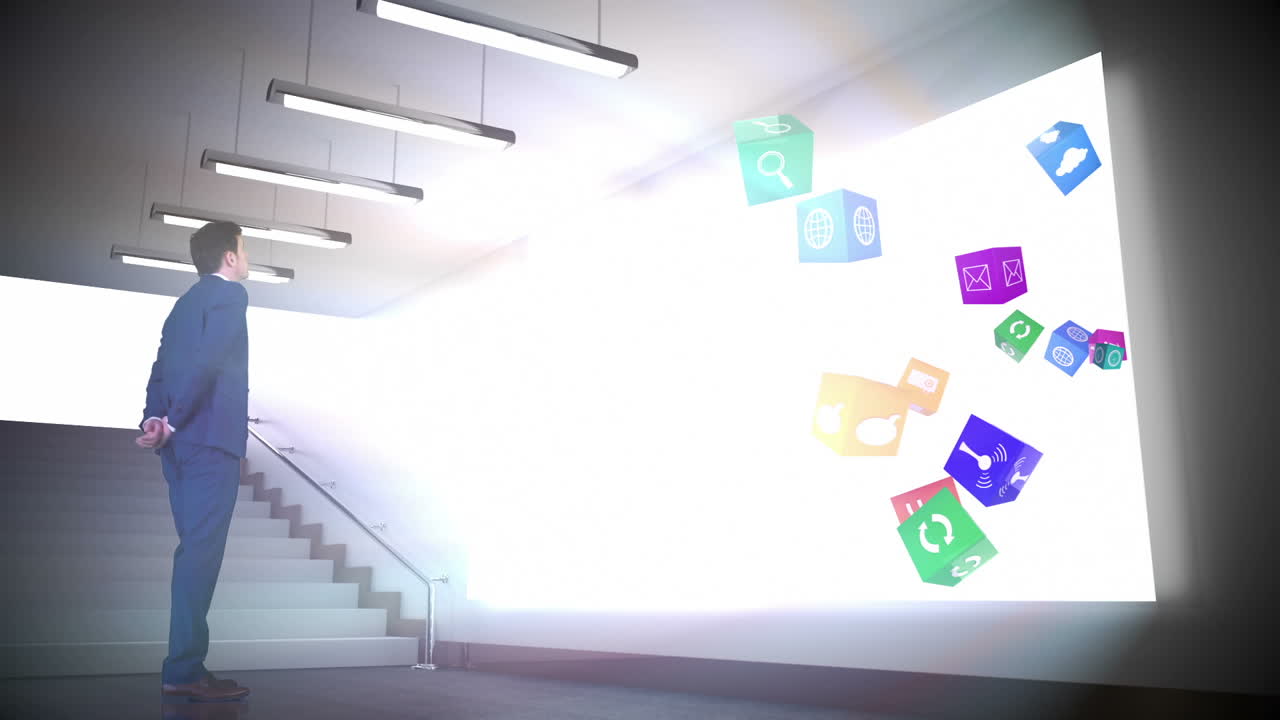 앱 아이콘의 화면을 보는 사업가