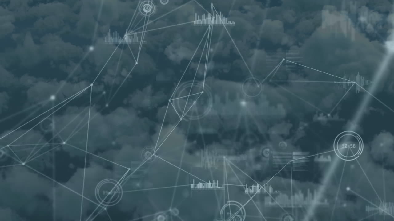 Animatie van rode deeltjes boven een netwerk van verbindingen en gegevensverwerking tegen wolken in de lucht.