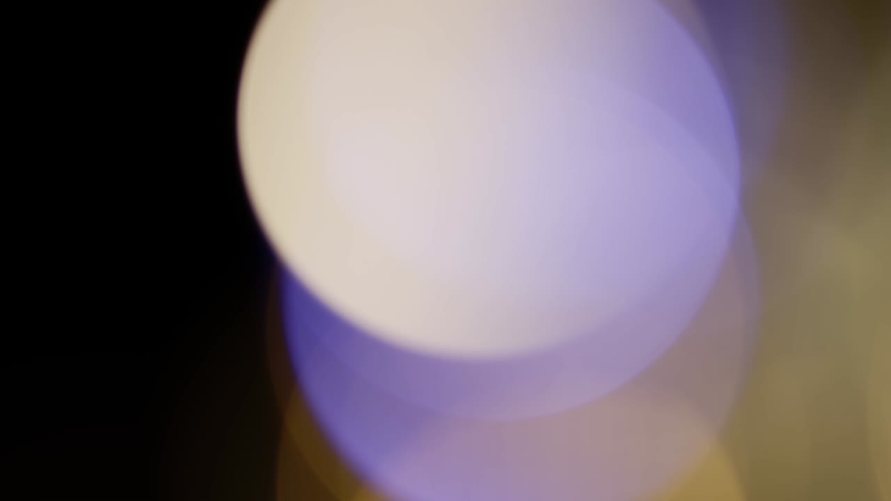 fugas de luz 4k imágenes. lente brillo llamarada bokeh superposiciones, quemar el fondo de la llama. efecto de rayos flash