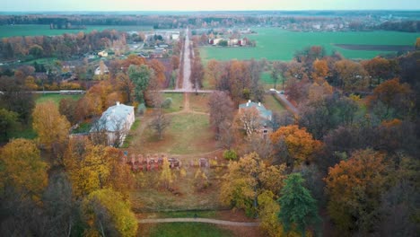 Eleja-Manor-Park-and-Tea-House-in-Autumn