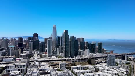 Blick-Auf-Die-Skyline-Von-San-Francisco-Und-Die-Bucht