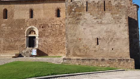 side door of san giovanni in venere abbey