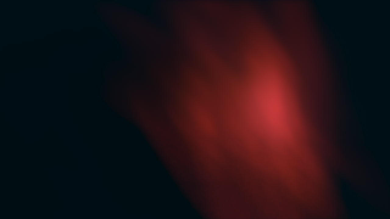 nube roja brillante en el cielo oscuro