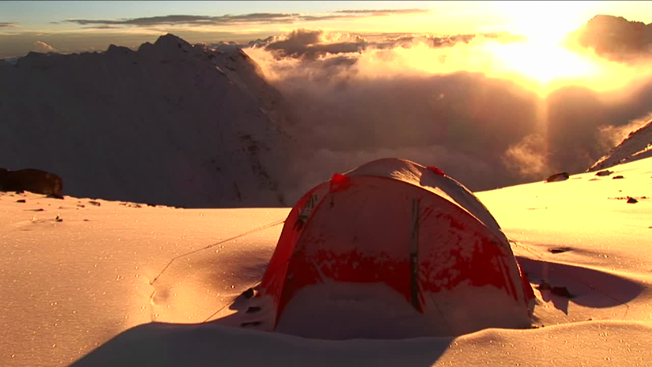 텐트에서 에베레스트까지 이동