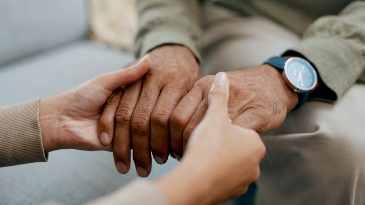 persona, manos y apoyo para la empatía