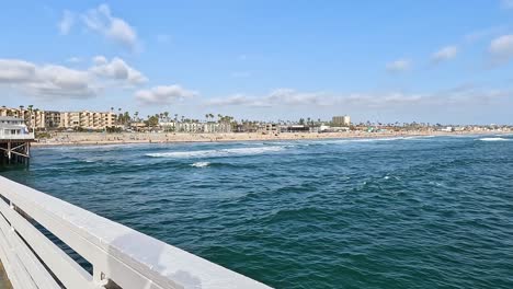 Blick-Auf-Den-Pazifikstrand-Von-San-Diego-Vom-Pier-Aus,-Mai-2023