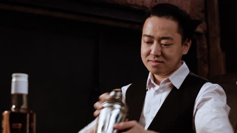 bartender preparing cocktail