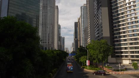 hora de puesta de sol ciudad de guangzhou centro del tráfico calle panorama 4k china