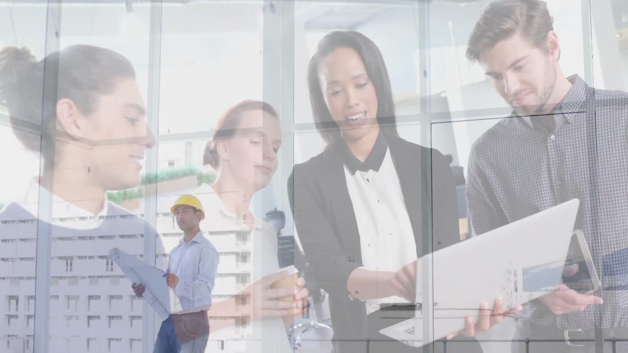 사무실에서 일하는 다양한 사업가들의 애니메이션