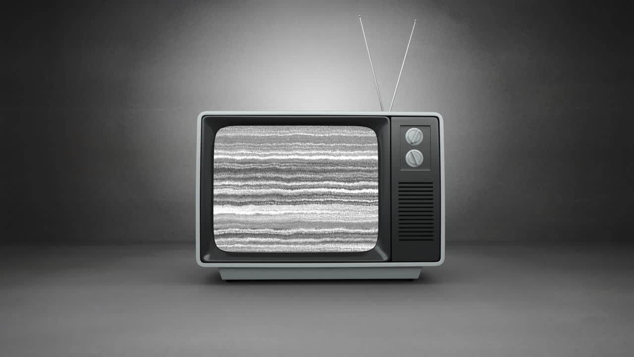 TV vecchio stile con neve