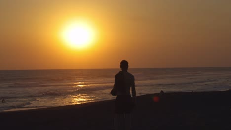 beach sunset guatemala pacific ocean coast bright sun clear skyline el paredon