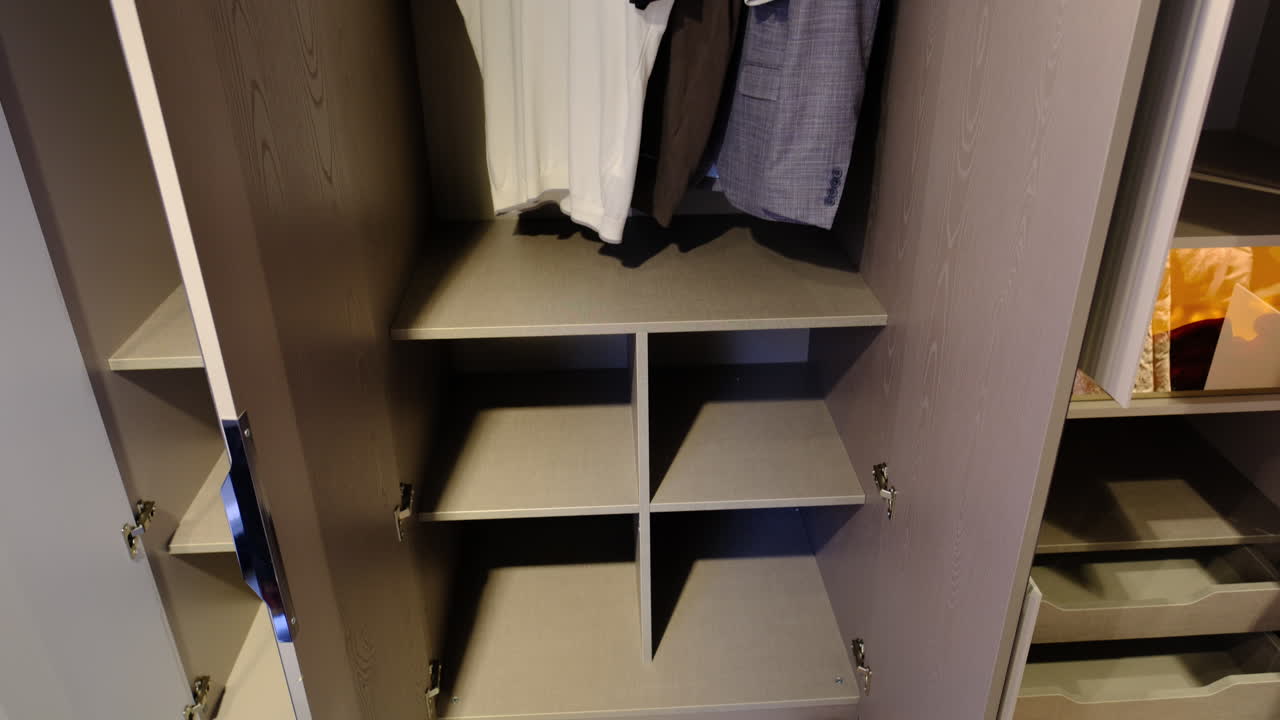 현대적인 침실 스타일: 부드럽고 우아한 침대 디자인