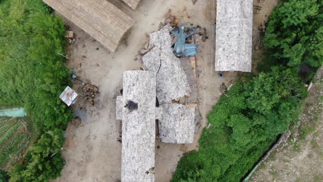 Altes-Dorf-Filmset,-Das-Südostasien-Simuliert,-In-Hongkong,-Luftaufnahme