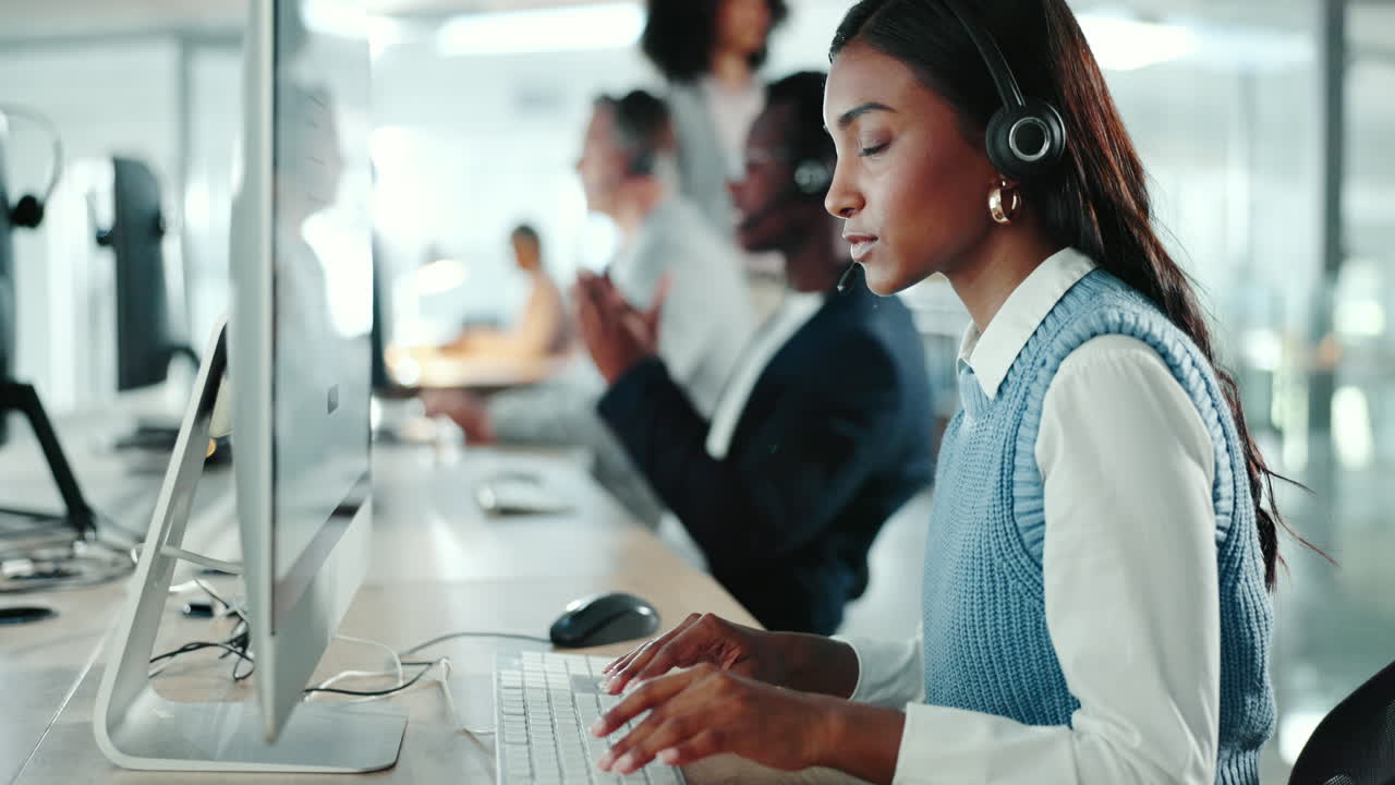 Business woman, office call center