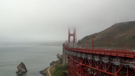 View-of-the-Golden-Gate-Bridge-from-the-northern-side-on-a-foggy-day