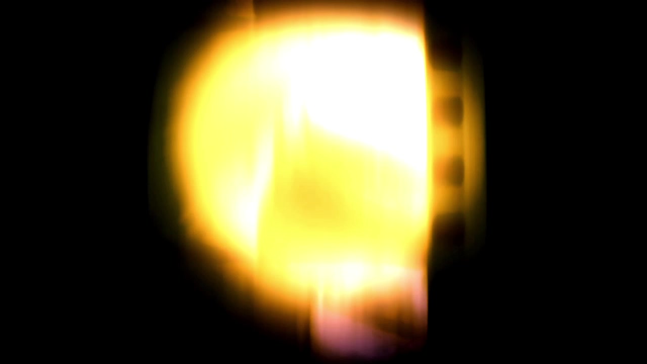 Effetto light leak arancione dinamico che si espande e svanisce