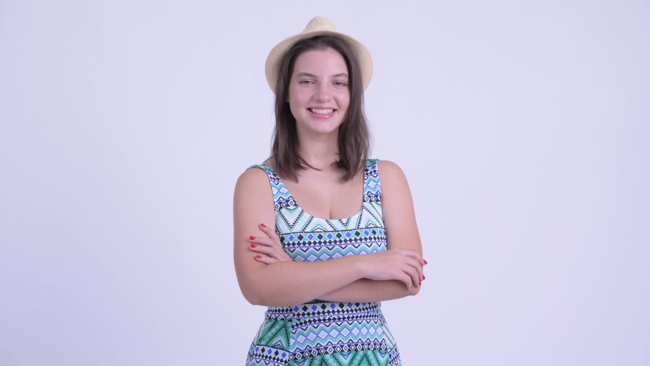 joven y hermosa turista feliz