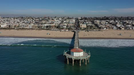 A-view-from-over-the-ocean-inland-towards