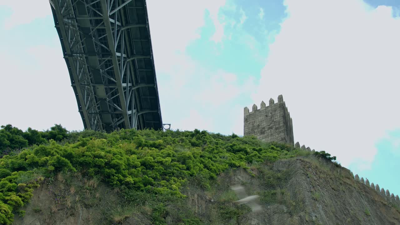 포르투갈 포르토의 푸테 루이스 i