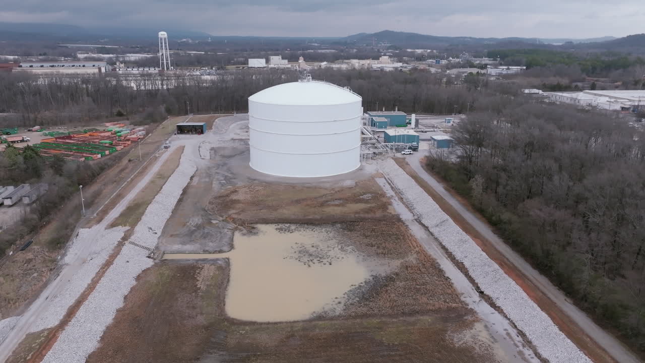 Aerial footage of a small refinery in Chattanooga, TN.