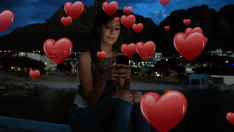 mujer enviando mensajes de texto con corazones 4k