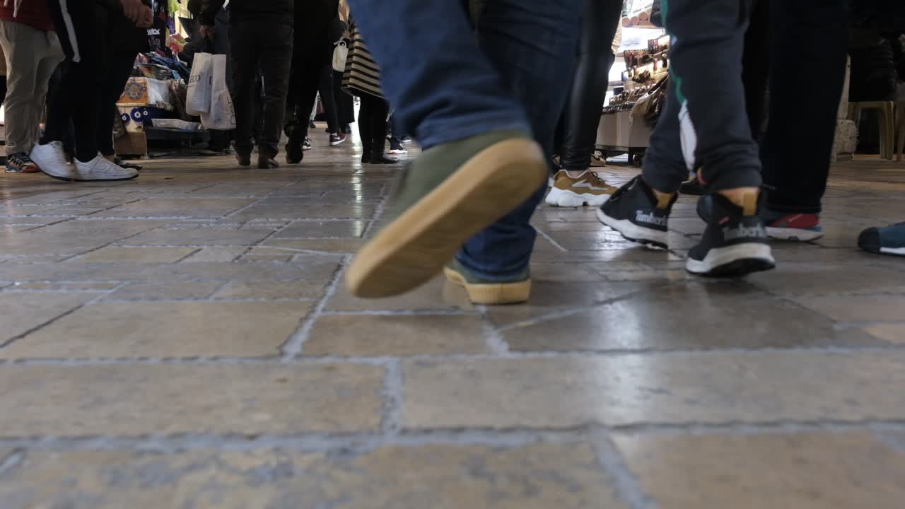 걸어가는 느린 동영상