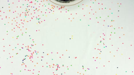 tomando el pastel