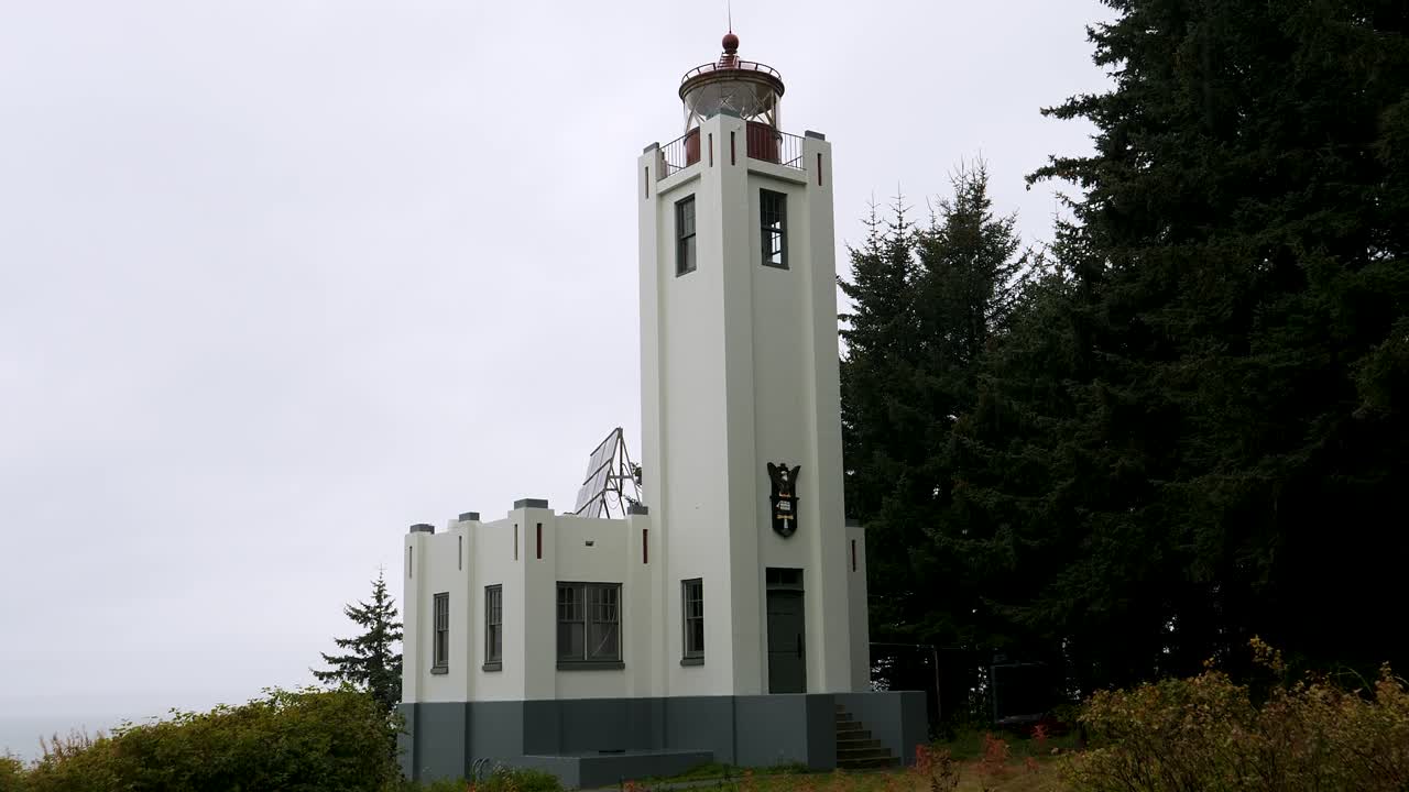 Sentinel Island Light är en fyr i Alaska intill Lynn Canal.