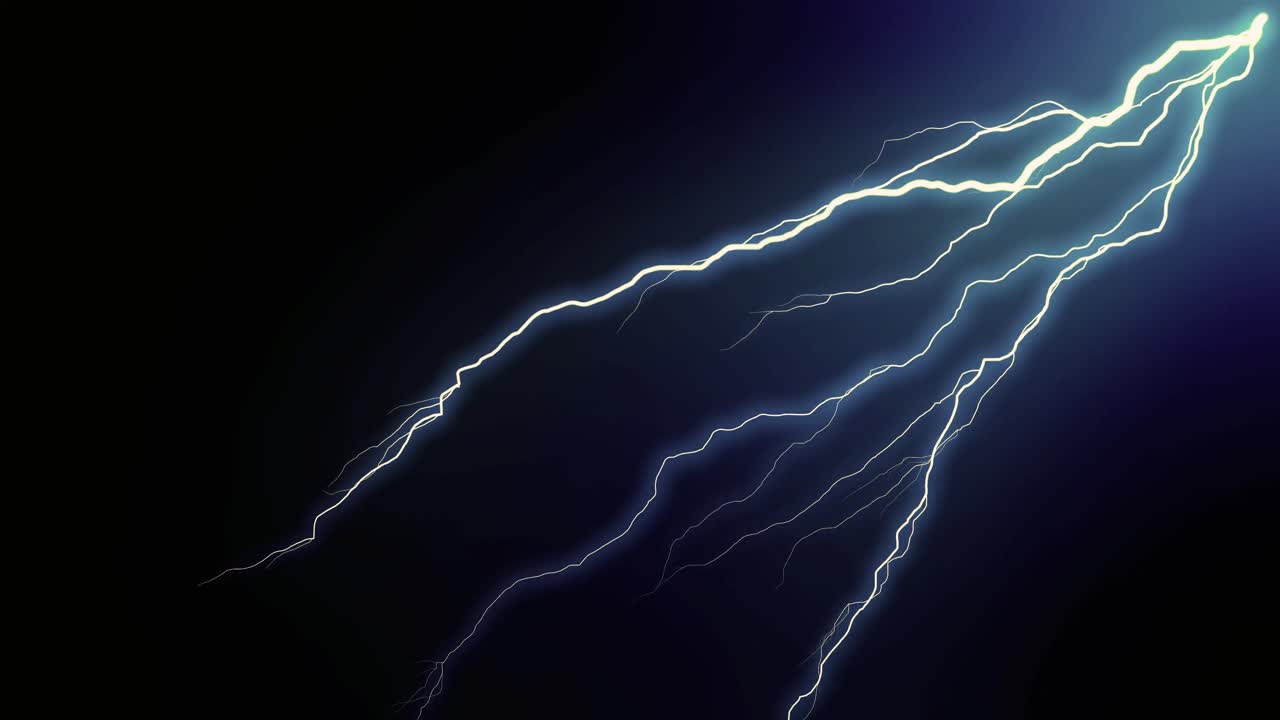Fulmini elettrici che lampeggiano su sfondo nero