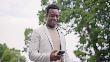 Phone,-city-and-happy-black-man-reading